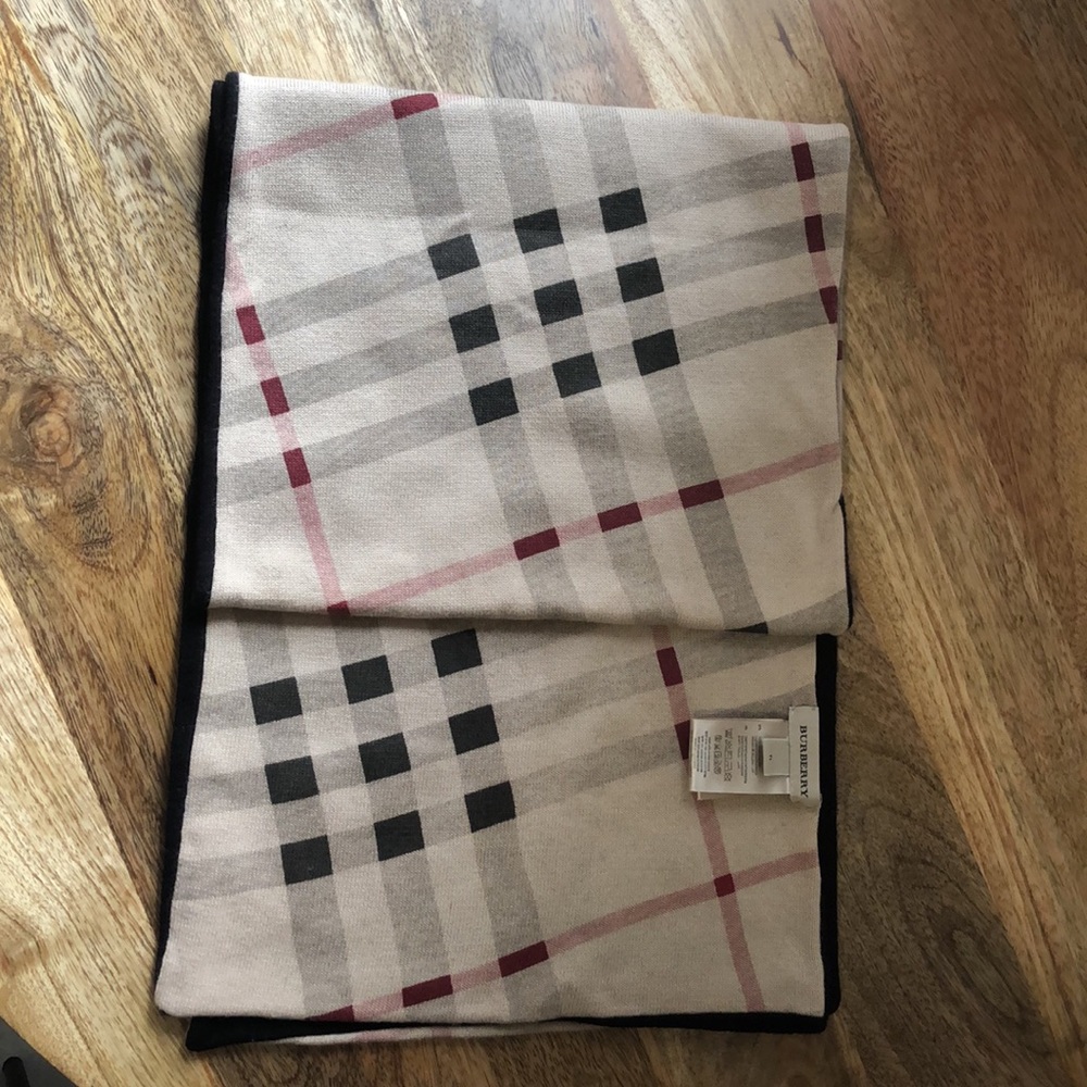 Burberry Cashmere + Cotton scarf